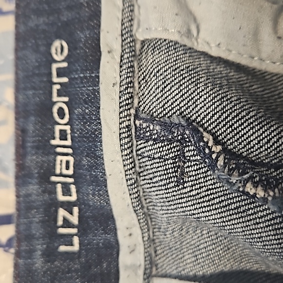 Liz Claiborne Jean Shorts - Picture 5 of 5